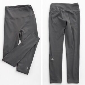 ALO Yoga Charcoal Leggings